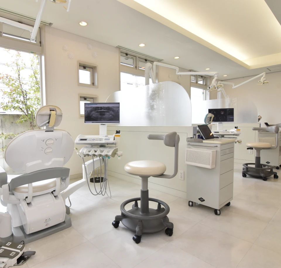 3ユニット横並びの診療室